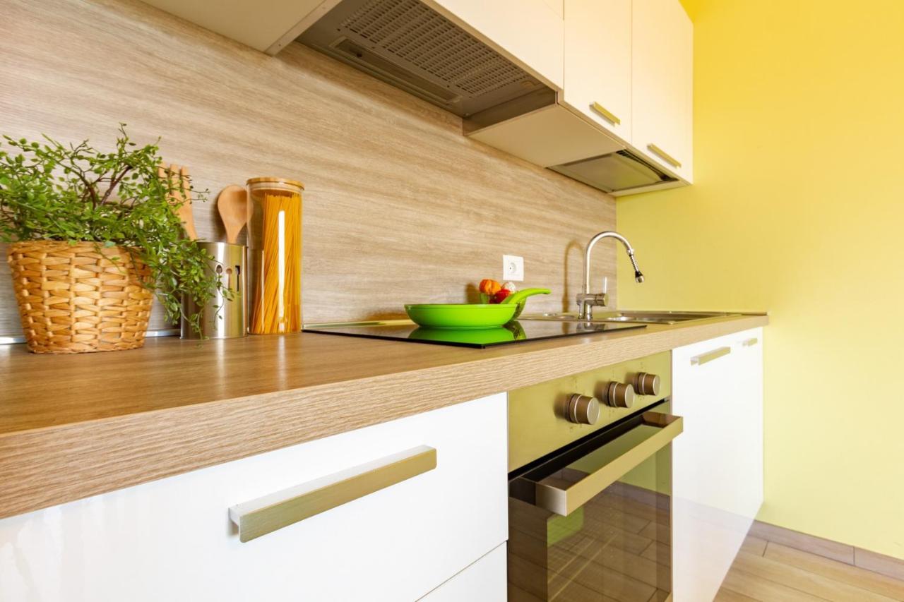 Апартаменты Giada 2P - Palazzina Laura Myho Casa Торторето Экстерьер фото