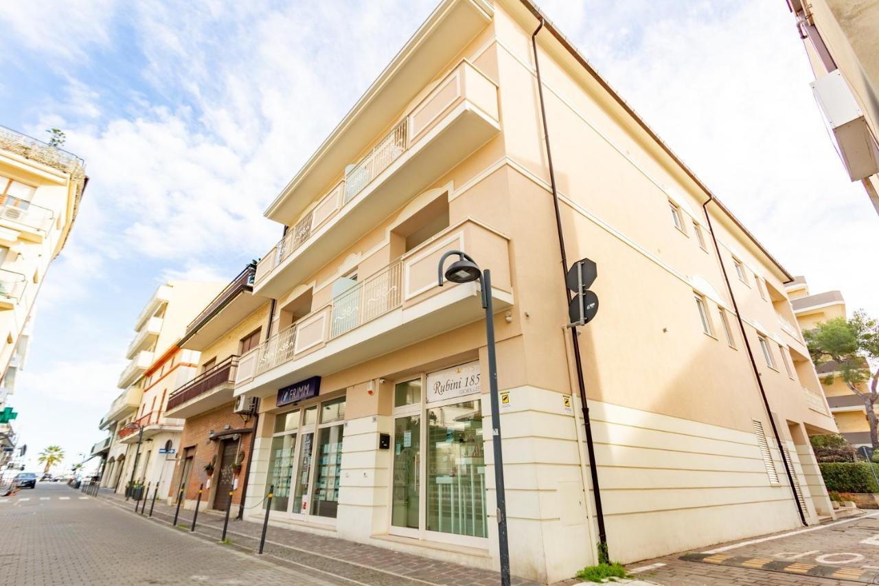 Апартаменты Giada 2P - Palazzina Laura Myho Casa Торторето Экстерьер фото